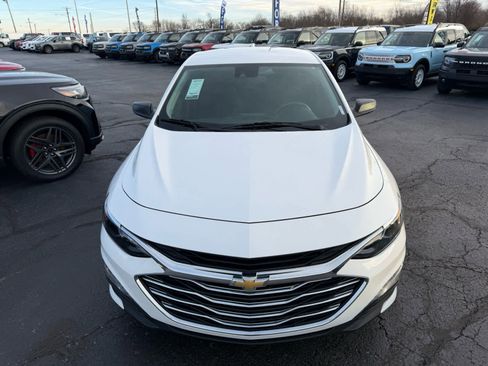 Used 2024 Chevrolet Malibu LT image 20