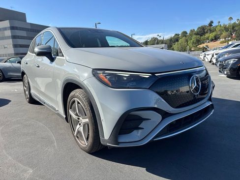 Certified 2023 Mercedes-Benz EQE 500 4MATIC SUV image 3