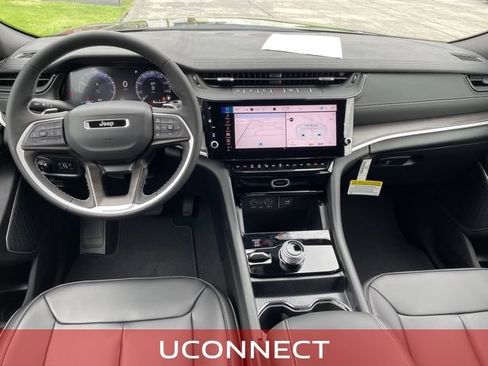 New 2026 Jeep Grand Cherokee Limited AWD/4WD image 3