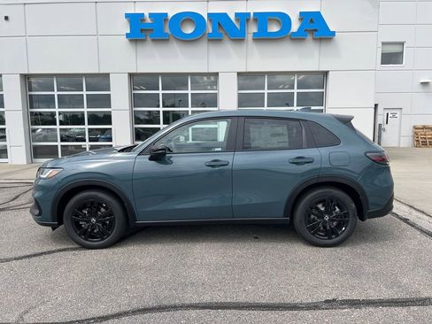 New 2026 Honda HR-V Sport image 7