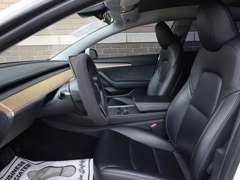 Used 2023 Tesla Model 3 Standard Range RWD image 14