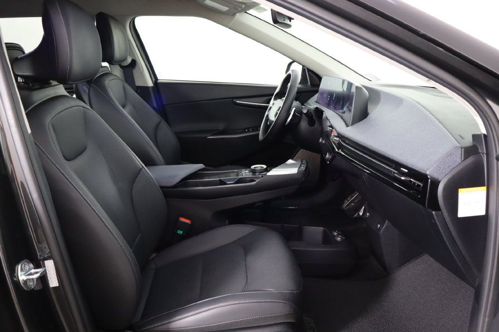 Used 2023 Kia EV6 Wind RWD image 18