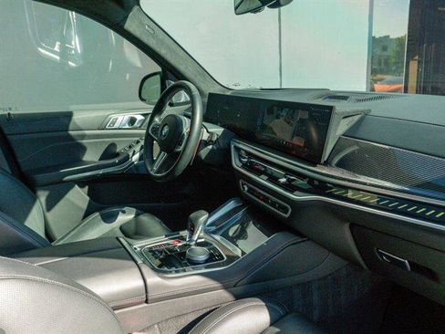 Used 2025 BMW X5 M Competition w/ Executive Package image 57