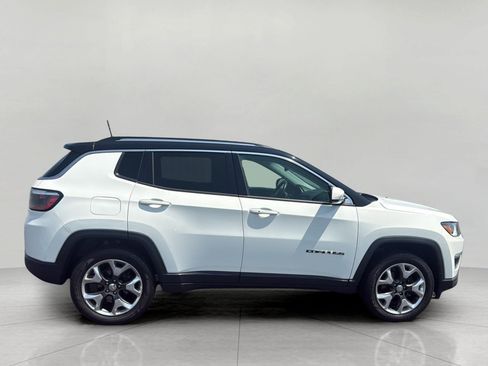 Used 2018 Jeep Compass Limited w/ Safety & Security Group AWD/4WD image 14