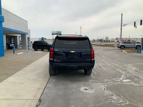 Used 2019 Chevrolet Tahoe LT w/ LT Signature Package image 8