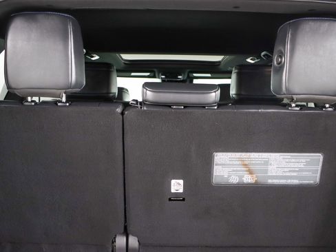 Used 2024 Toyota Sequoia Platinum AWD/4WD image 33
