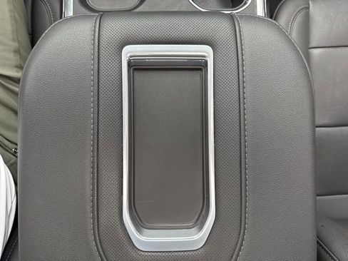 Used 2022 Chevrolet Silverado 1500 LTZ image 34