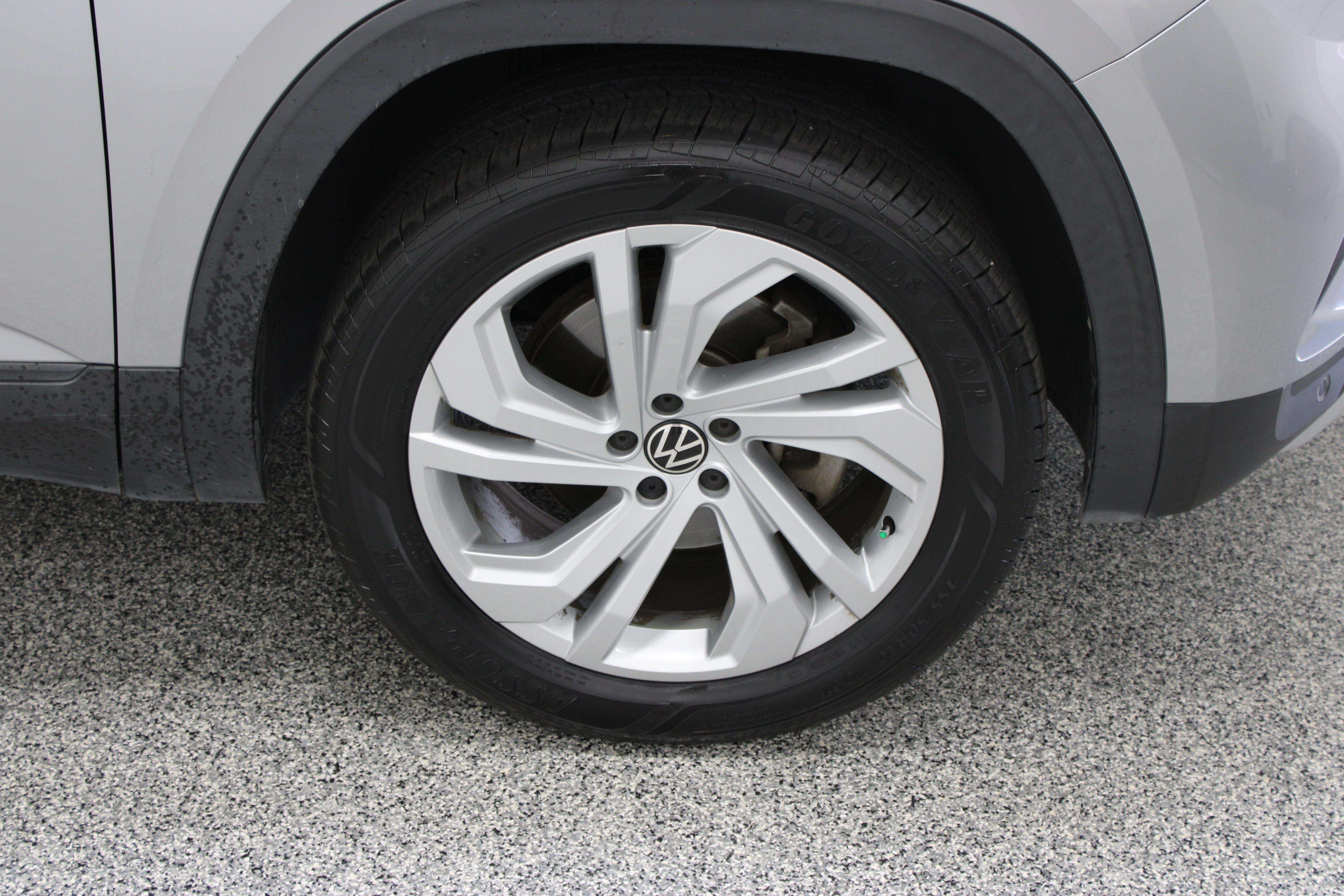 Used 2021 Volkswagen Atlas SE FWD image 5