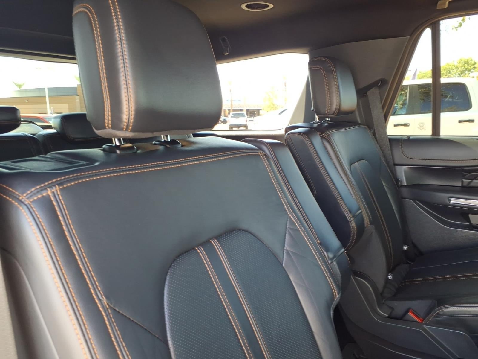 Certified 2024 Ford Expedition Platinum AWD/4WD image 15