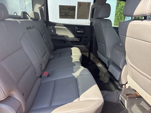 Used 2019 Chevrolet Silverado 2500 W/T w/ WT Convenience Package AWD/4WD image 27
