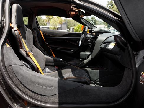 New 2027 McLaren 750S RWD image 63