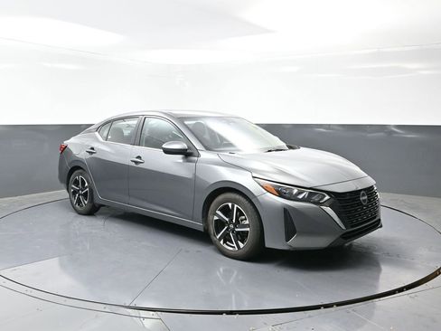 Used 2024 Nissan Sentra SV image 6