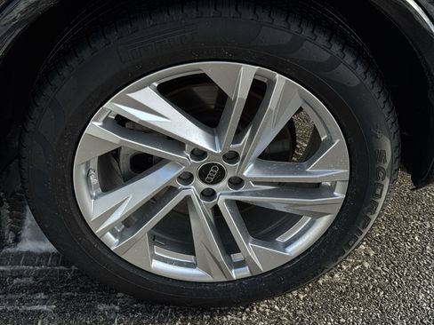 Used 2023 Audi Q7 3.0T Prestige w/ Prestige Package image 34