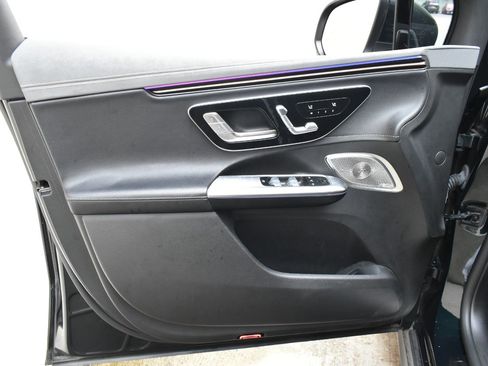 Used 2023 Mercedes-Benz EQE 500 4MATIC SUV image 14