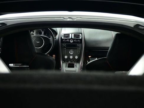 Used 2007 Aston Martin V8 Vantage Coupe image 57