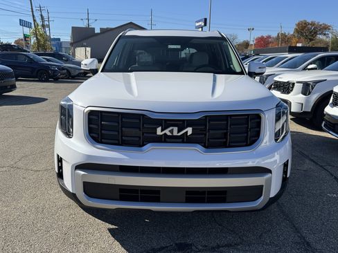 New 2025 Kia Telluride S image 22