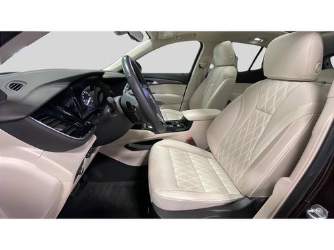 Used 2023 Buick Envision Avenir AWD/4WD image 12