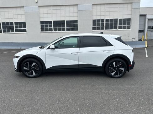 Certified 2026 Hyundai Ioniq 5 SEL AWD/4WD image 3