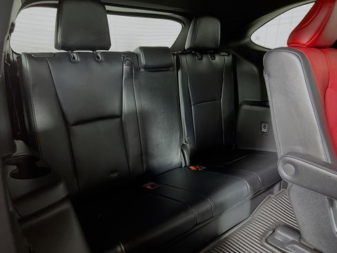 Certified 2021 Toyota Highlander XSE image 24