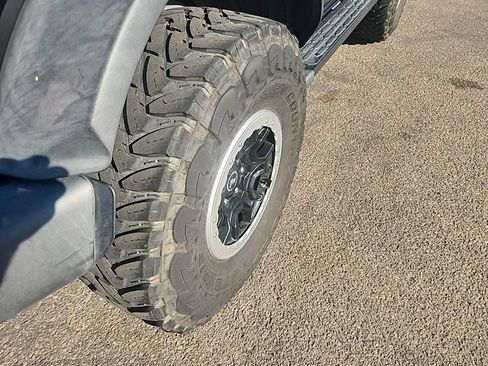 Used 2021 Ford Bronco Big Bend w/ Sasquatch Package AWD/4WD image 15