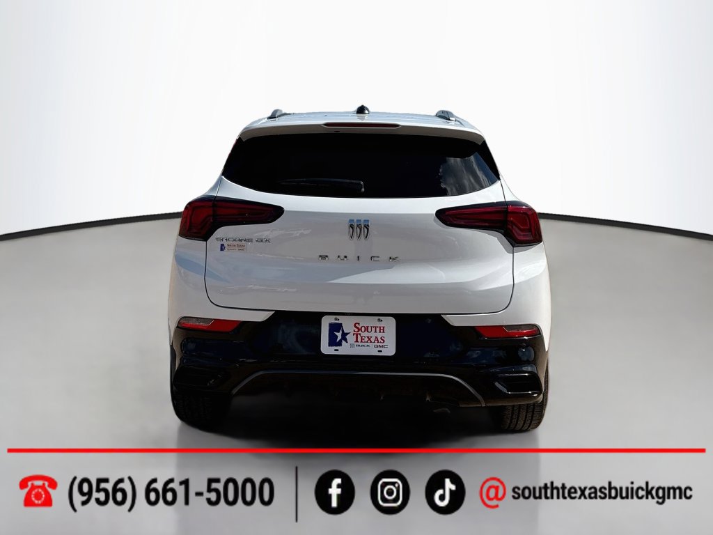 Used 2025 Buick Encore GX Sport Touring w/ Advanced Technology Package FWD image 7