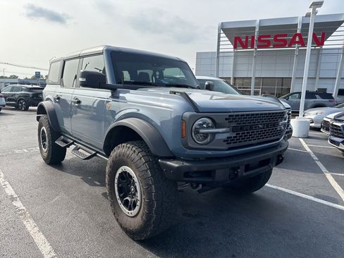 Used 2024 Ford Bronco Badlands AWD/4WD image 4