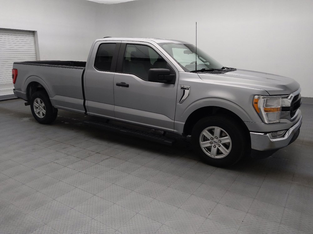 Used 2022 Ford F150 XLT RWD image 11