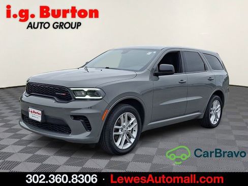 Used 2025 Dodge Durango GT AWD/4WD image 3