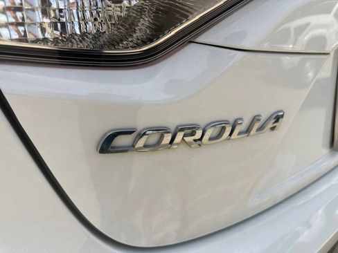 Used 2024 Toyota Corolla LE FWD image 14