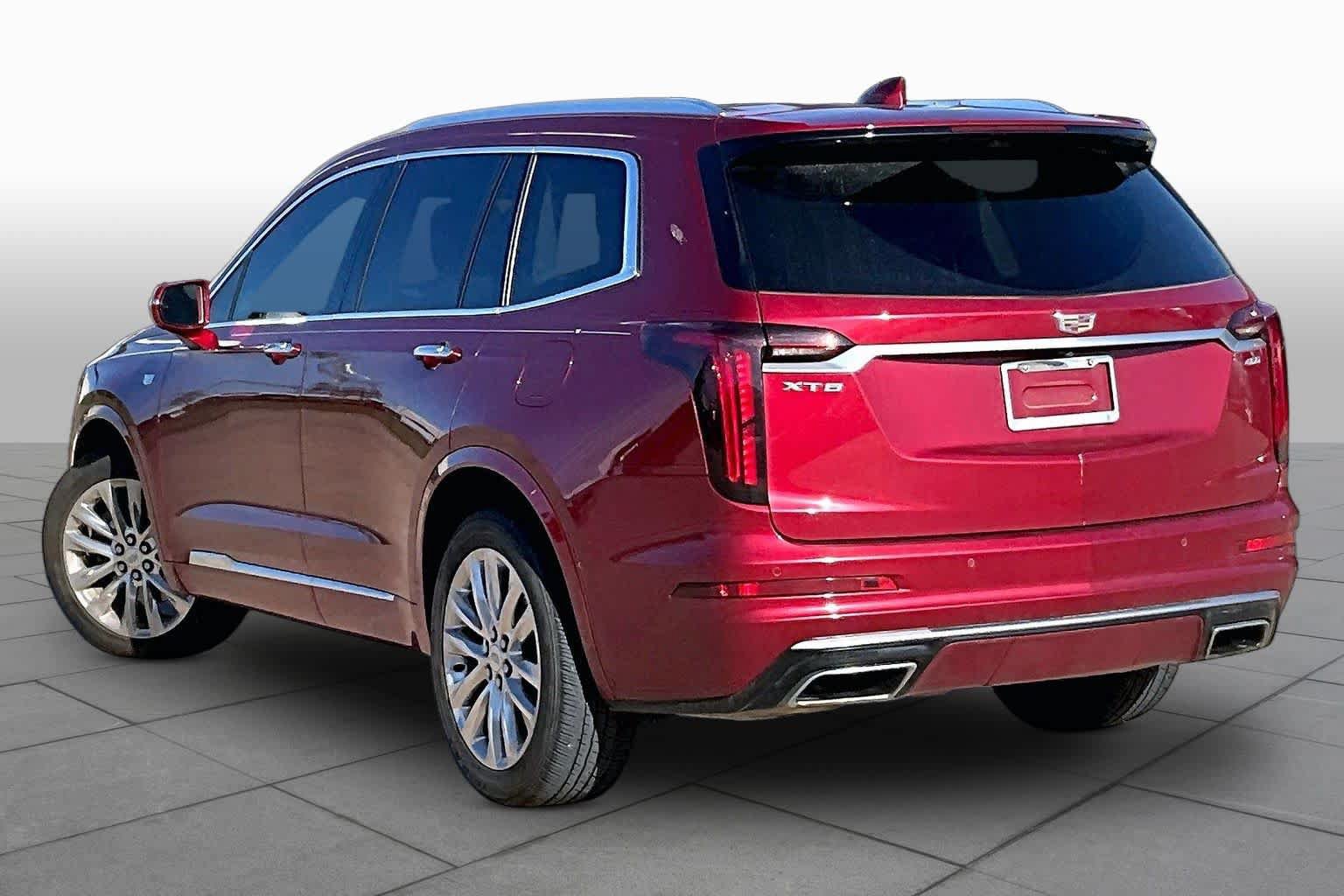 Used 2020 Cadillac XT6 Premium Luxury FWD image 12
