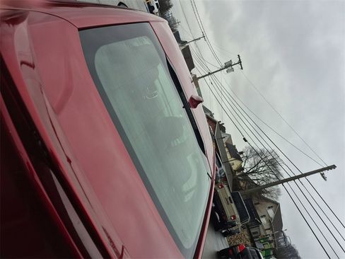 Used 2019 Chevrolet Cruze LT image 31