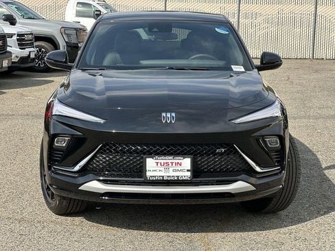 New 2026 Buick Envista Sport Touring w/ Convenience I Package image 2