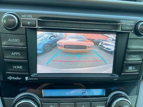 Used 2015 Toyota RAV4 Limited FWD image 13