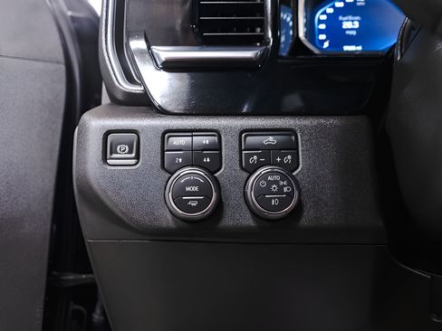 Used 2025 Chevrolet Silverado 1500 RST w/ LPO, Utility Wall Package AWD/4WD image 20