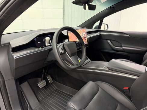 Used 2023 Tesla Model X Plaid AWD/4WD image 12