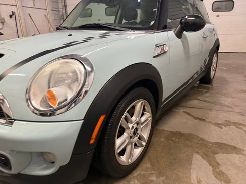 Used 2011 MINI Cooper S image 25