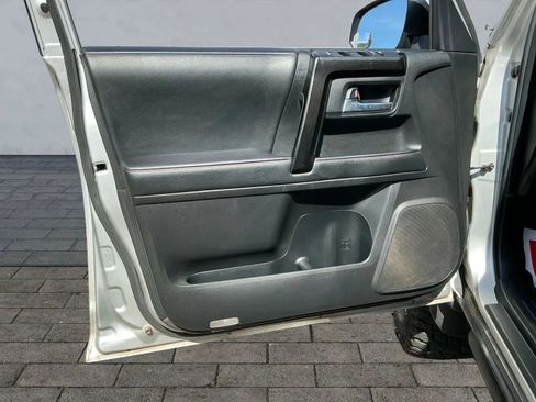 Used 2021 Toyota 4Runner TRD Off-Road Premium w/ Moonroof Package image 10