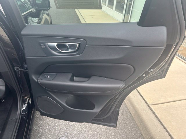 Certified 2024 Volvo XC60 B5 Core w/ Protection Package Premier AWD/4WD image 12