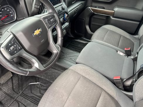 Used 2019 Chevrolet Silverado 1500 LT w/ All-Star Edition image 9