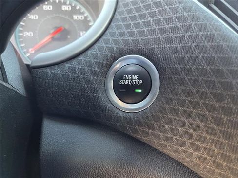 Used 2023 Chevrolet Malibu LT image 11