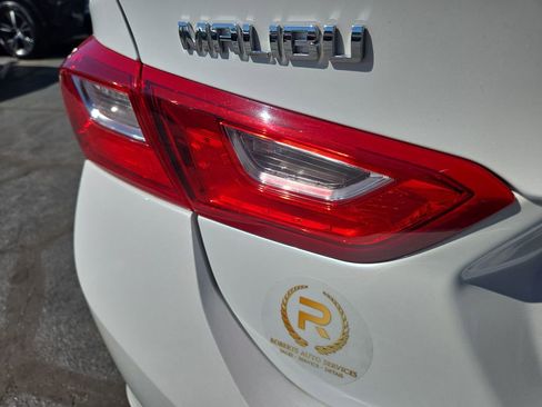 Used 2016 Chevrolet Malibu LT image 26