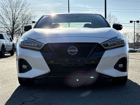 Used 2023 Nissan Maxima SR w/ Sport Mat Group FWD image 30