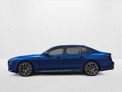 New 2026 BMW 760i xDrive AWD/4WD image 3