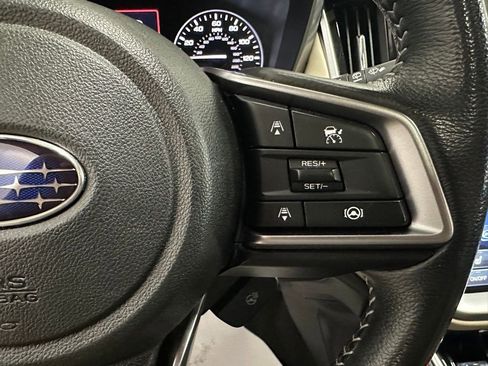 Used 2023 Subaru Outback Limited image 12