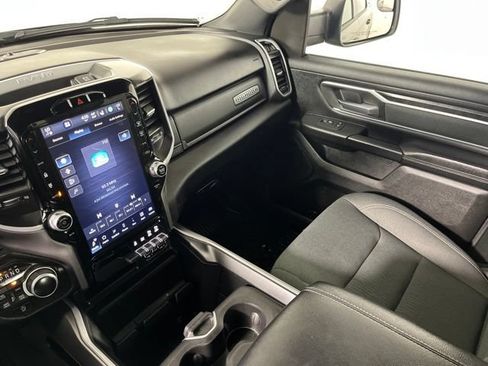 Used 2023 RAM 1500 Big Horn AWD/4WD image 35