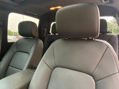 Used 2023 Chevrolet Colorado LT w/ LT Convenience Package III AWD/4WD image 23