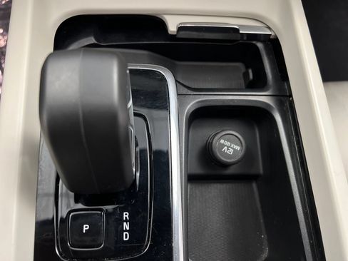 Used 2024 Volvo S60 B5 Core FWD image 49
