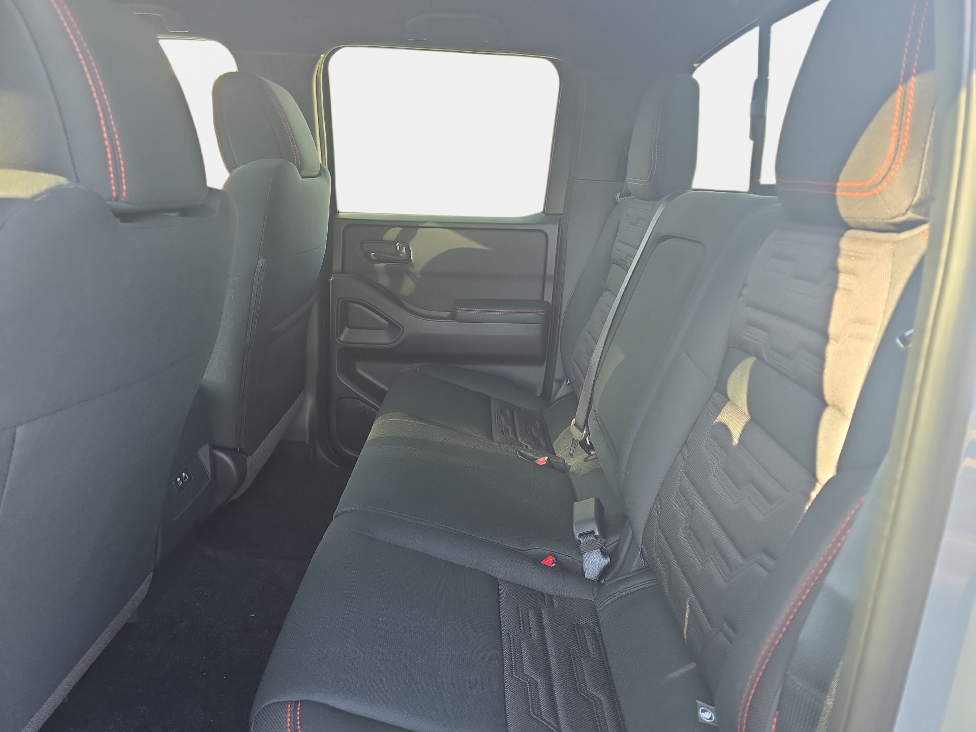 New 2027 Nissan Frontier Pro-X w/ Tow Package RWD image 13