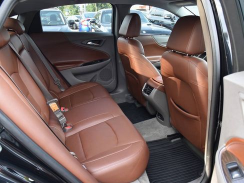 Used 2016 Chevrolet Malibu Premier w/ Driver Confidence Package II FWD image 13