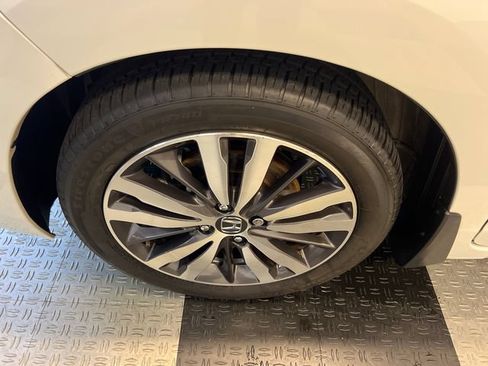 Used 2017 Honda Fit EX-L image 8